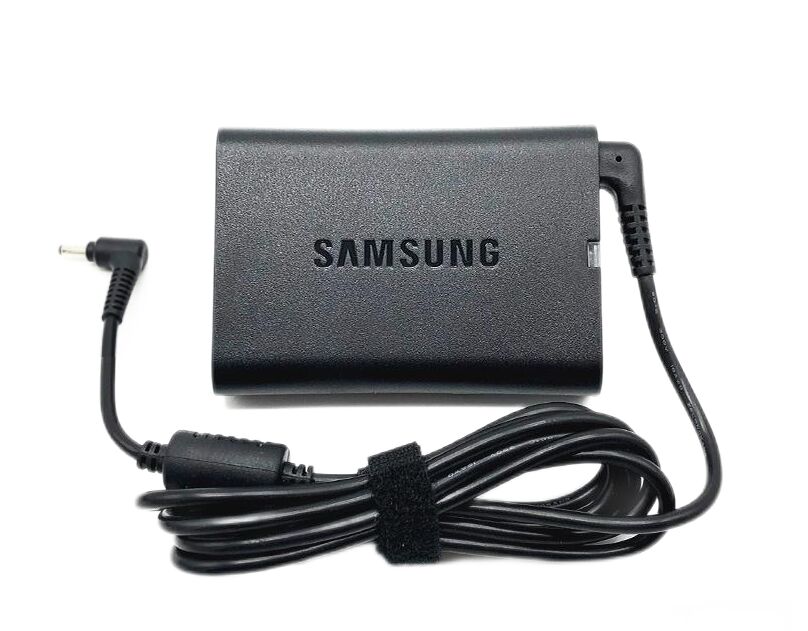 Original 40W 19V 2.1A Samsung 305U1A-A01 305U1A-A01AU Netzteil + Frei Ladekabel Original 40W 19V 2.1A Samsung 305U1A-A01 305U1A-A01AU Netzteil + Frei Ladekabel