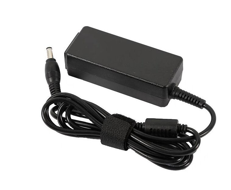 Original 45W 19V 2.37A Toshiba AD9048 Netzteil + Frei Ladekabel