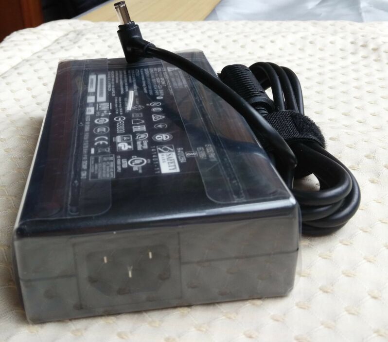 Original 230W MSI GT72 2QE-649BE Chargeur AC Adaptateur